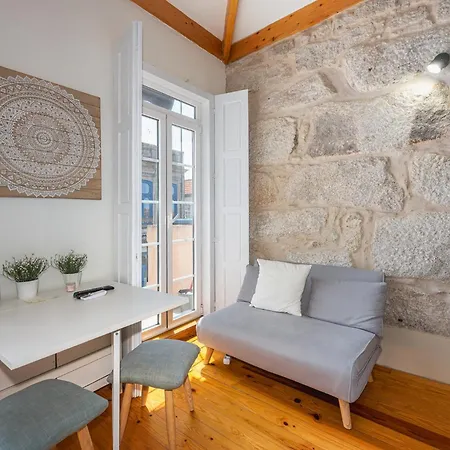 Nomad's Bonjardim Flats