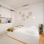 Nomad's Bonjardim Flats