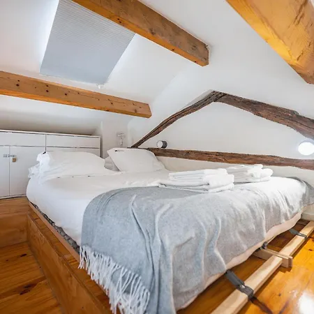 Nomad's Bonjardim Flats Apartment Porto