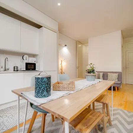 Nomad's Bonjardim Flats Porto