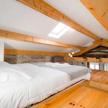 Nomad's Bonjardim Flats Порту