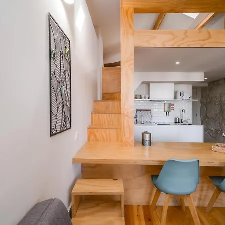 Nomad's Bonjardim Flats Porto