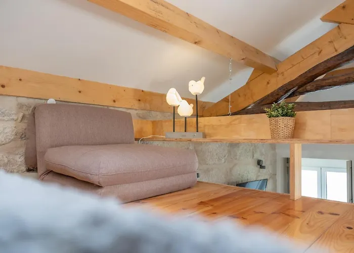 Nomad's Bonjardim Flats *