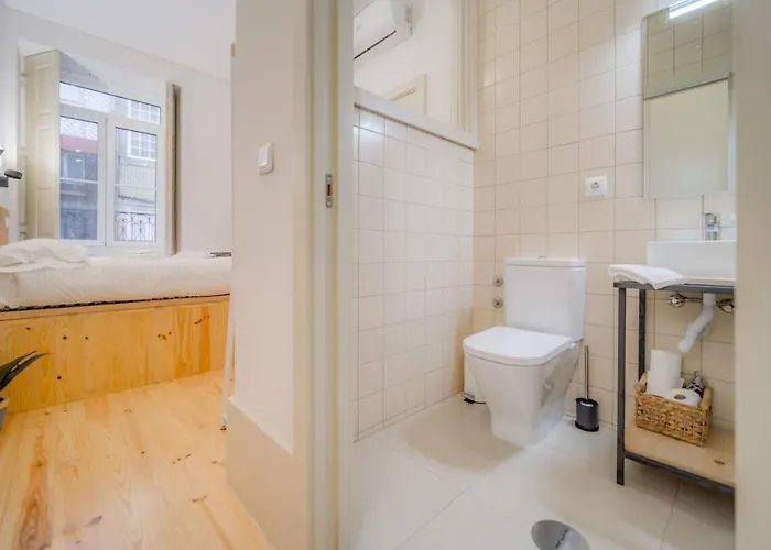 Nomad's Bonjardim Flats Apartman *